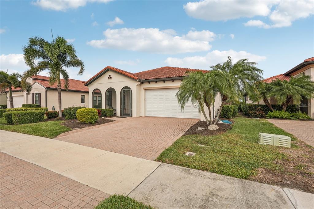23524 Copperleaf Drive Venice, FL 34293 - Photo 3 of 80