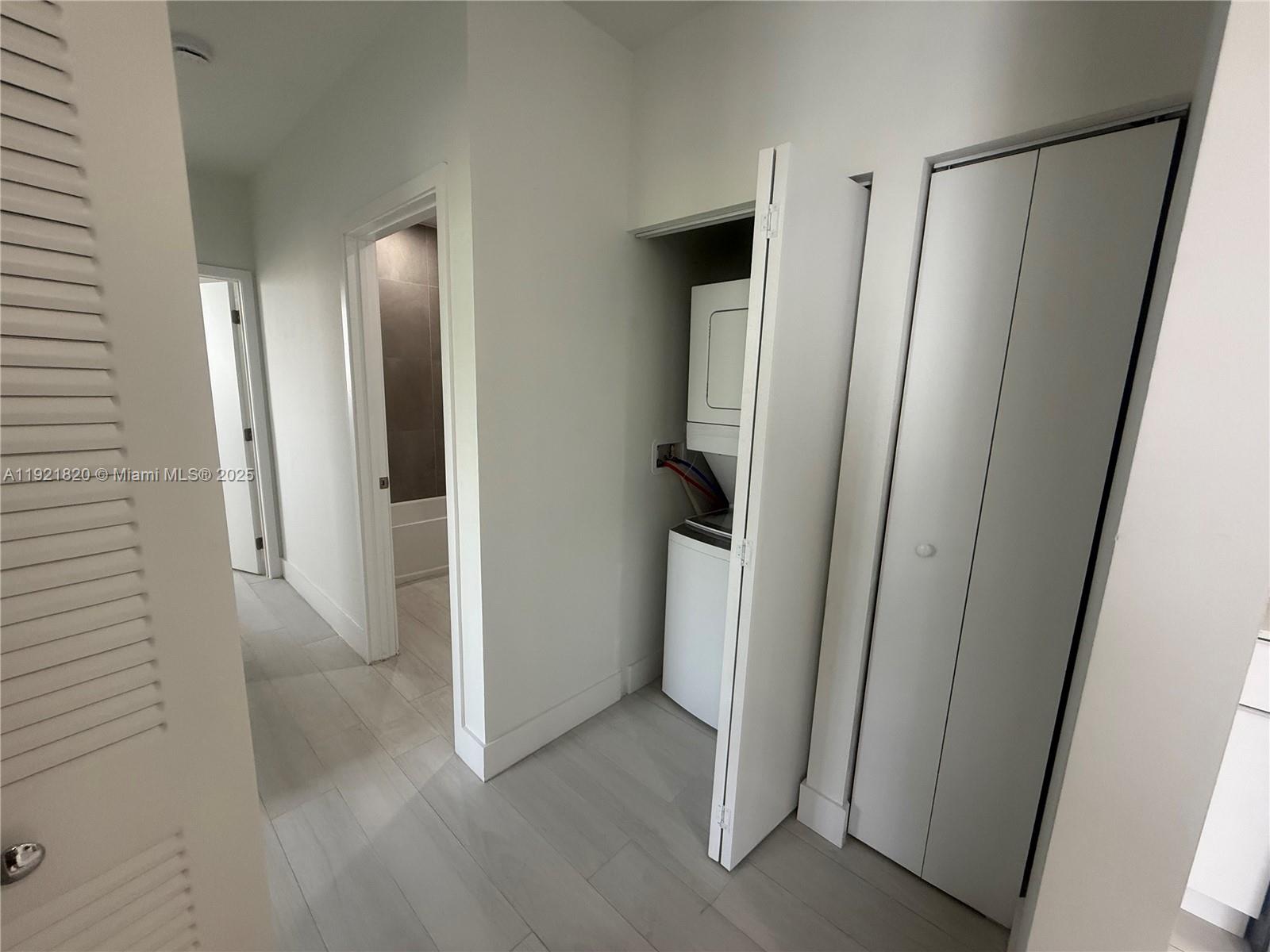 909 East 24th Street, Unit 403 Hialeah, FL 33013 - Photo 18 of 20 a view of a bathroom