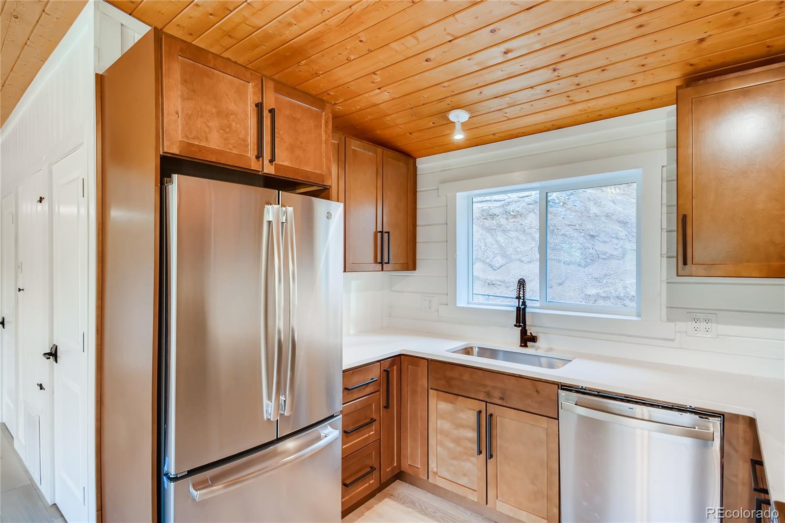 16699 Ouray Road East Pine, CO 80470 - Photo 8 of 39 Gallery Image 8