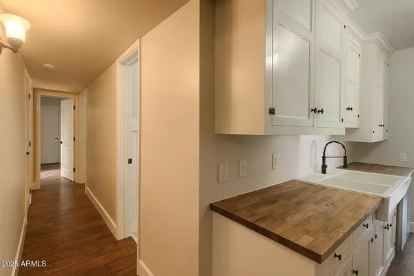 $429,950 | 1105 West 6th Place, Mesa, AZ 85201