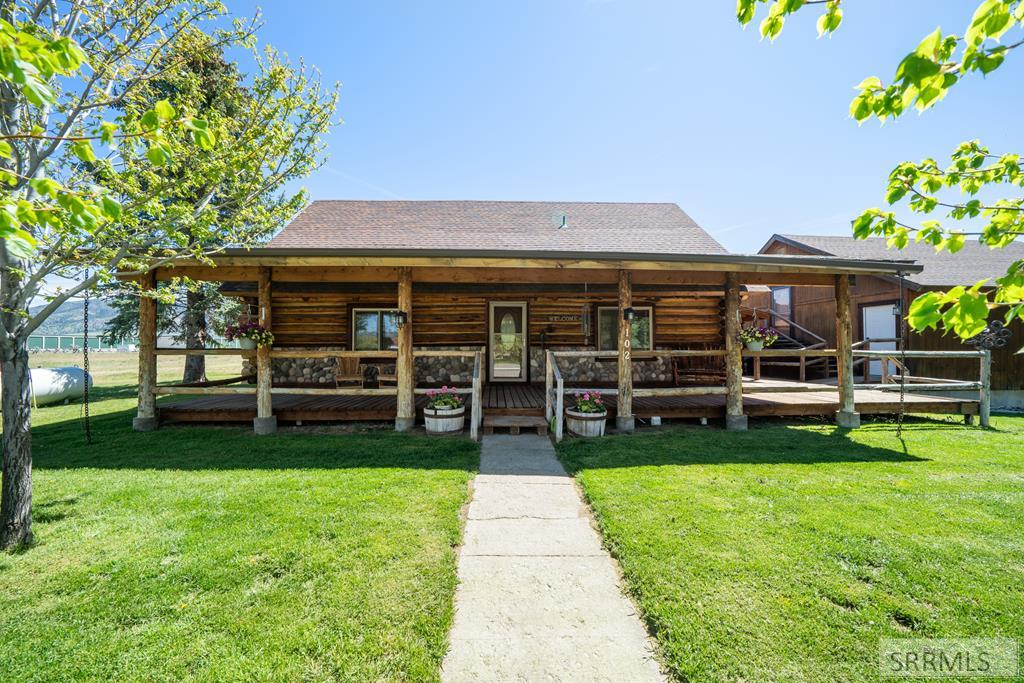102 Valley Drive Irwin, ID 83428 - Photo 1 of 34 Main View