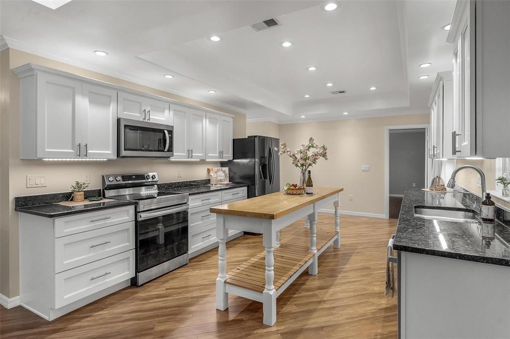 5411 Magnolia Ridge Road Fruitland Park, FL 34731 - Photo 23 of 92