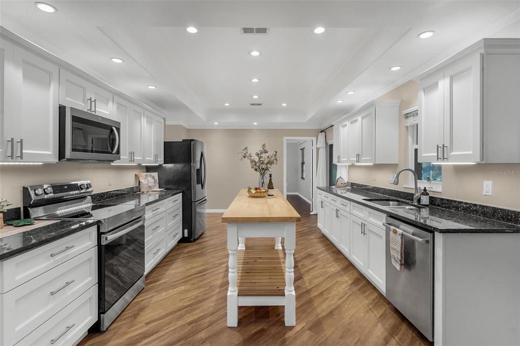 5411 Magnolia Ridge Road Fruitland Park, FL 34731 - Photo 24 of 92