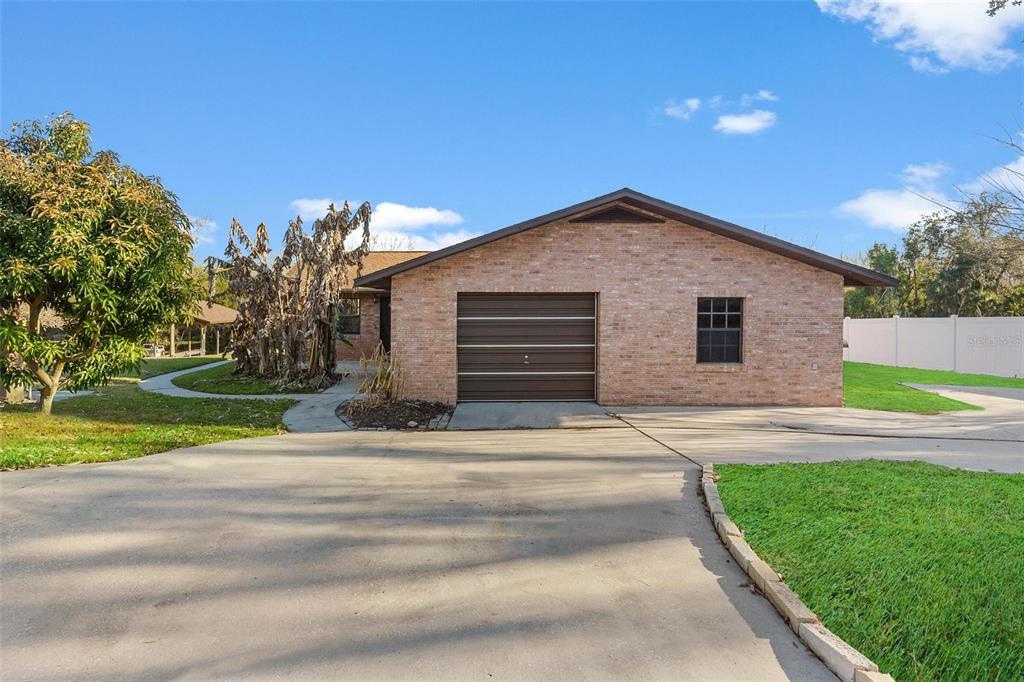 5411 Magnolia Ridge Road Fruitland Park, FL 34731 - Photo 74 of 92