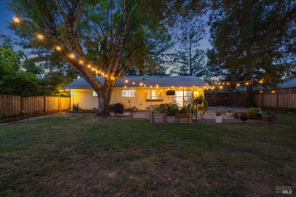 2216 Fremont Drive Santa Rosa, CA 95409 - Photo 34 of 36