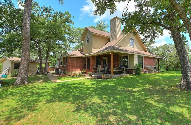 $429,500 | 155 Pahalawe Lane, Bastrop, TX 78602