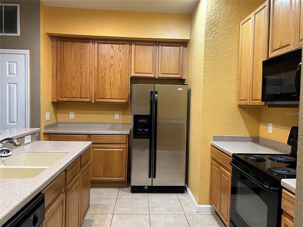 1316 Falling Star Lane Orlando, FL 32828 - Photo 4 of 61