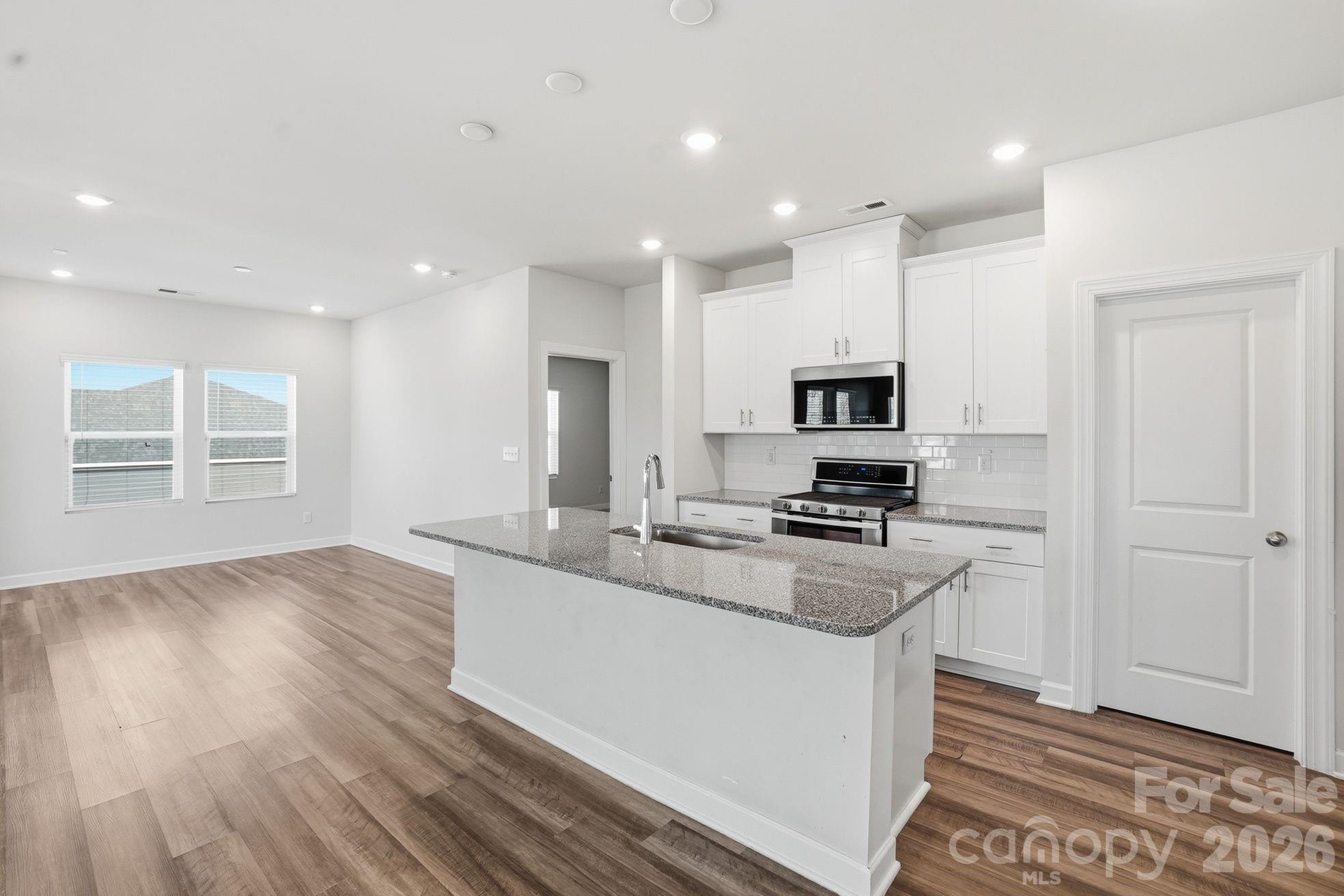 4526 Bright Road Charlotte, NC 28214 - Photo 6 of 47