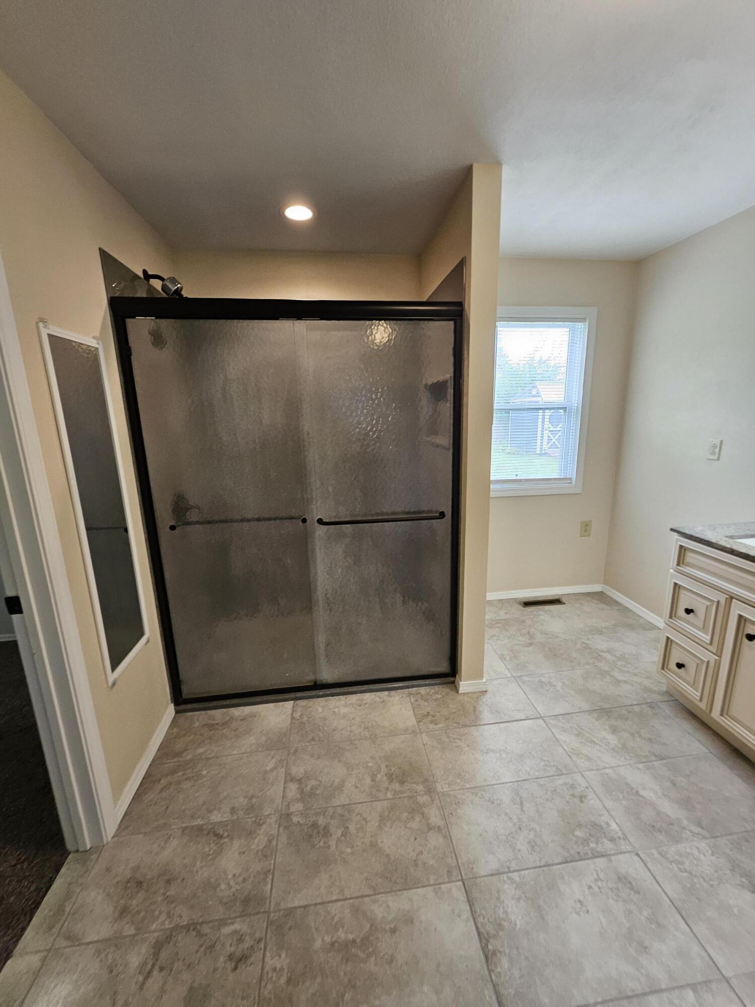 1583 17th Street Monett, MO 65708 - Photo 22 of 50 20260730_133200
