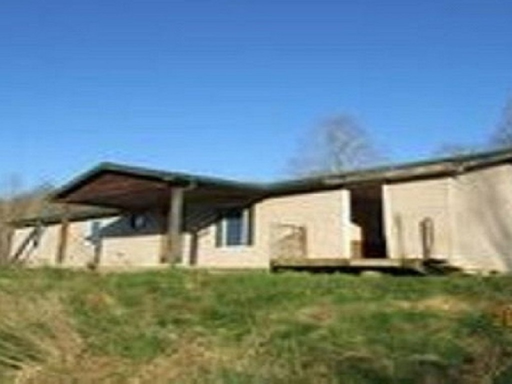 13004 Flatwoods Road Coeburn, VA 24230 - Photo 1 of 7 Photo 1