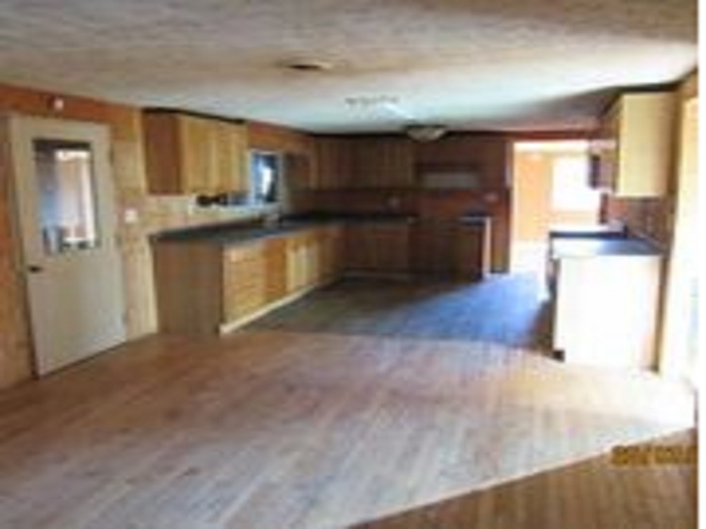 13004 Flatwoods Road Coeburn, VA 24230 - Photo 2 of 7 Photo 2