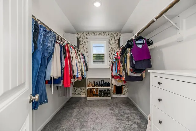 $485,000 | 457 Lilly Lane, Liberty, MO 64068