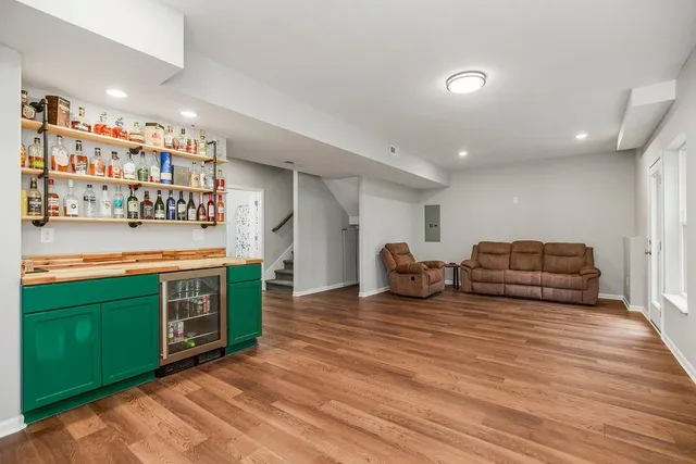 $485,000 | 457 Lilly Lane, Liberty, MO 64068