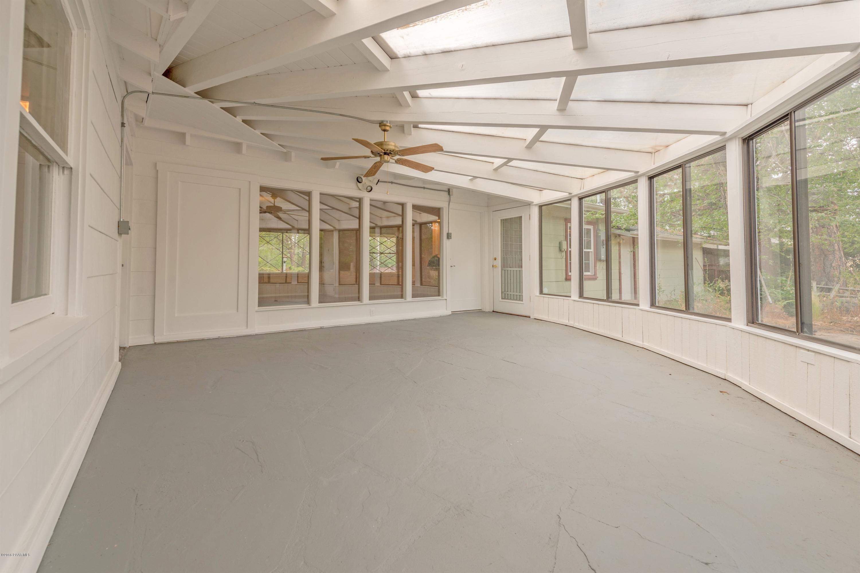 1107 Copper Basin Road Prescott, AZ 86303 - Photo 19 of 38 019_Arizona Room