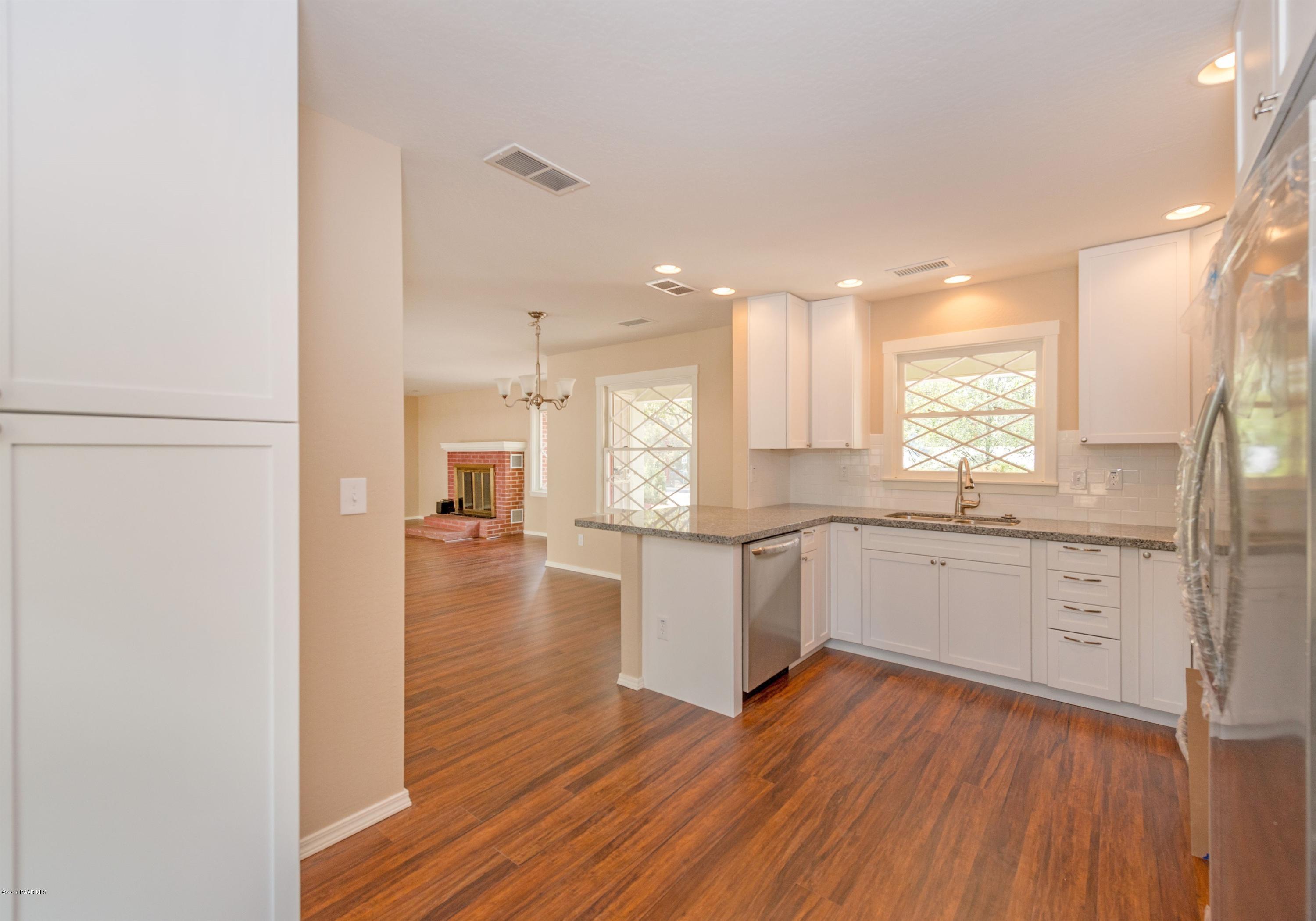 1107 Copper Basin Road Prescott, AZ 86303 - Photo 7 of 38 007_Kitchen