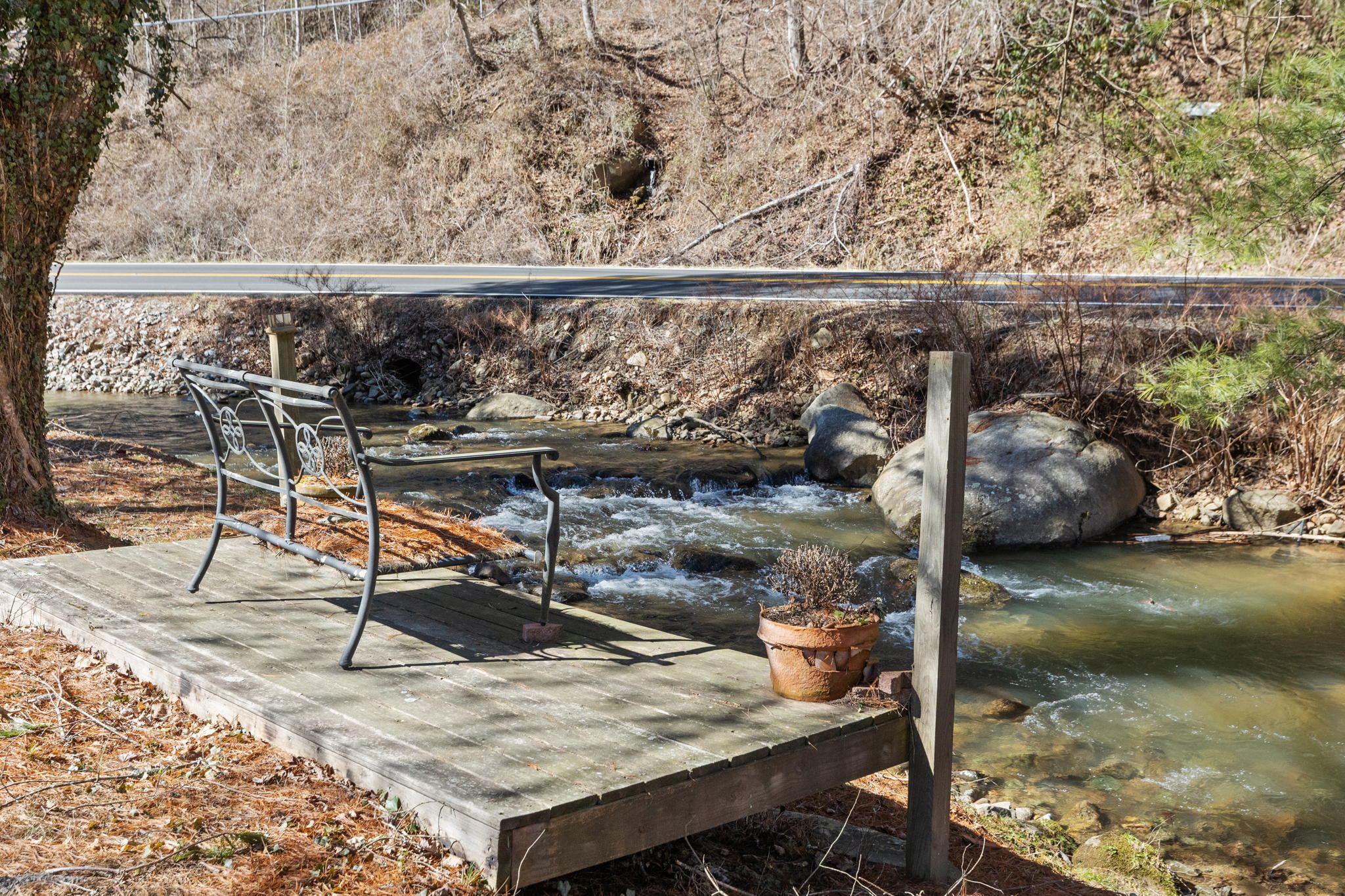 171 Simerly Creek Road Hampton, TN 37658 - Photo 30 of 32 28-web-or-mls-217A2067