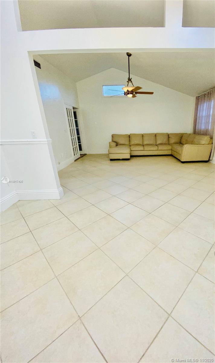 8152 Scenic Turn Boca Raton, FL 33433 - Photo 7 of 16