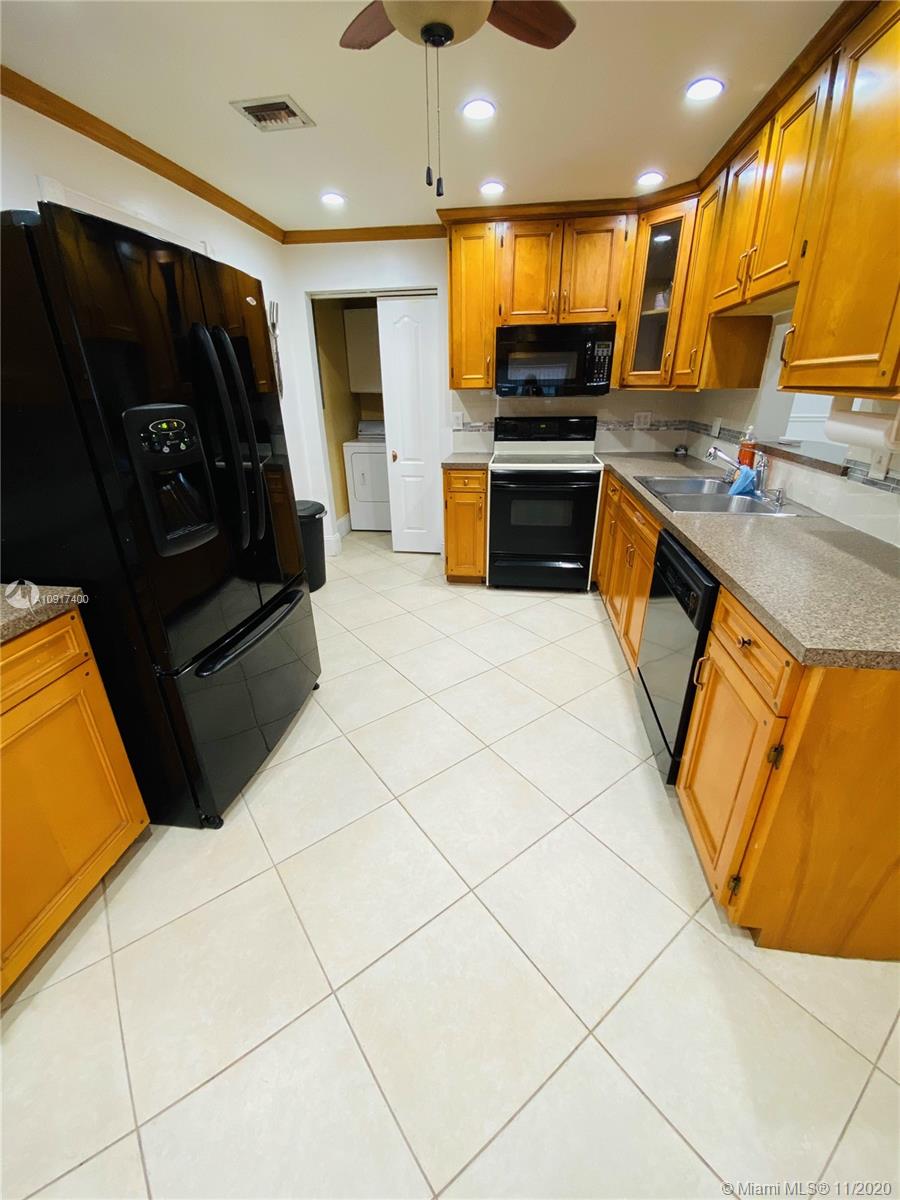 8152 Scenic Turn Boca Raton, FL 33433 - Photo 10 of 16