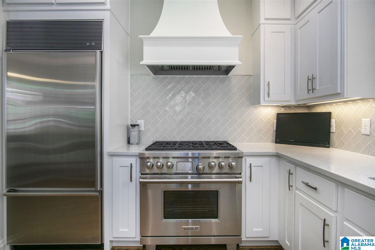 3038 Canterbury Road Birmingham, AL 35223 - Photo 15 of 47