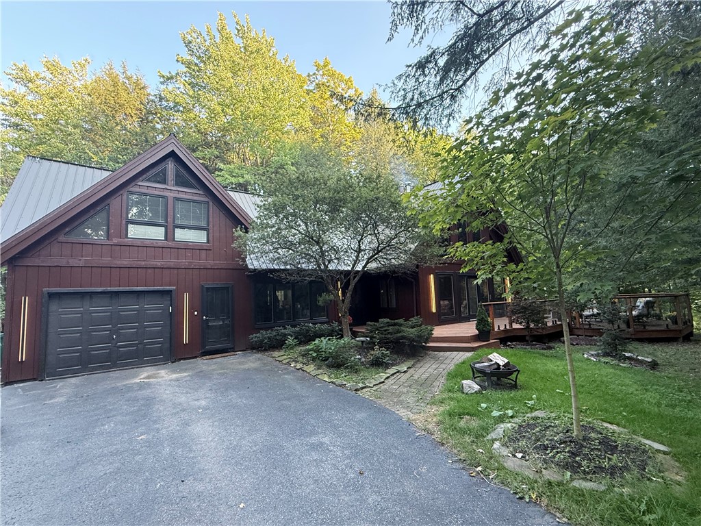 33 Woodstock Road Concord, NY 14069 - Photo 1 of 22