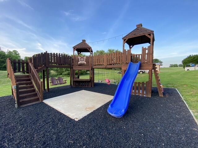 5380 Lithopolis Road Northwest Lancaster, OH 43130 - Photo 16 of 58 Playground Summer