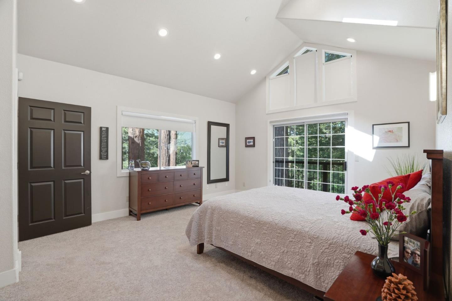 24106 Deer Path Road Saratoga, CA 95070 - Photo 25 of 68