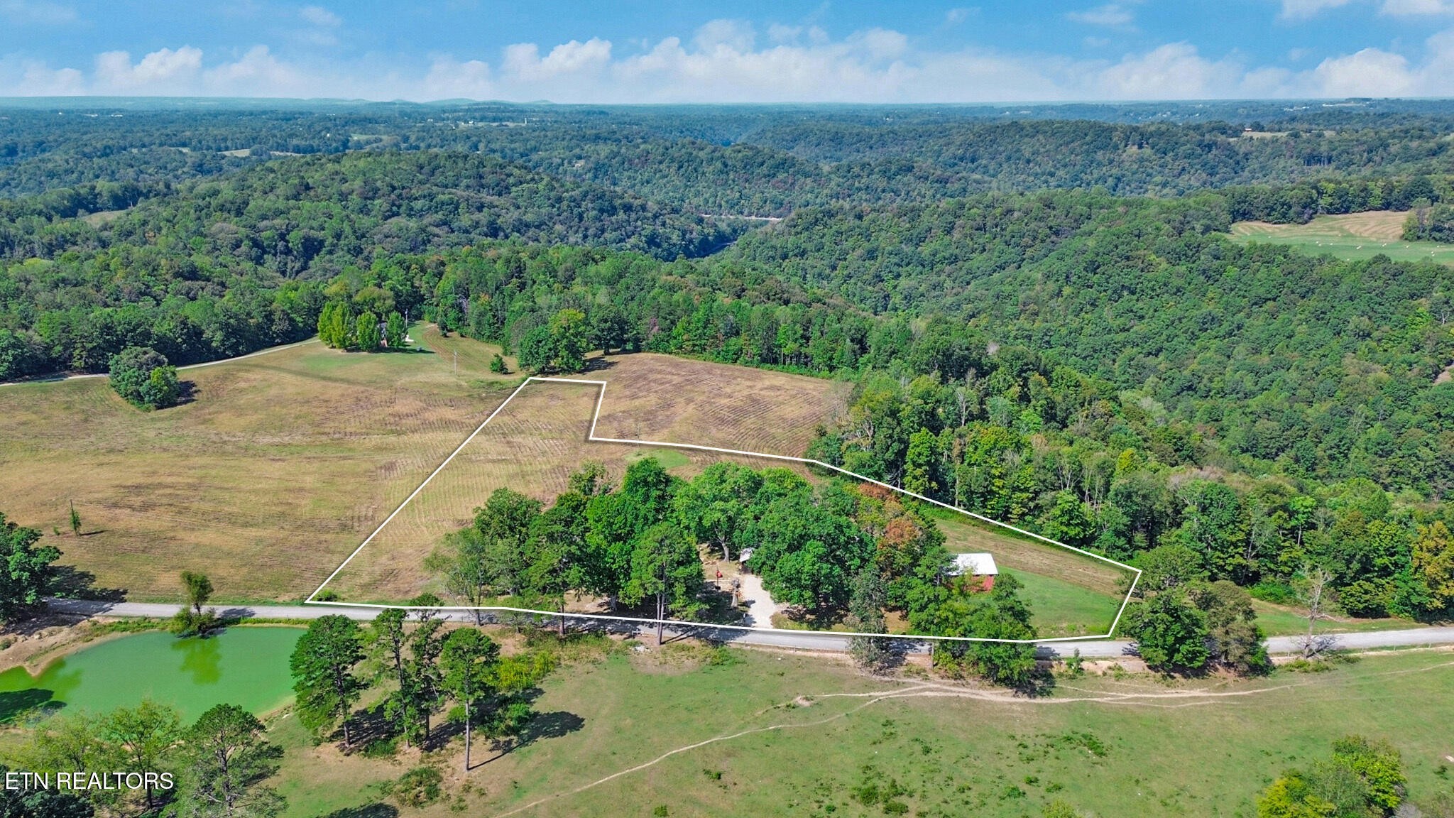 9750 Faix Road Byrdstown, TN 38549 - Photo 22 of 35 Gallery Image 22