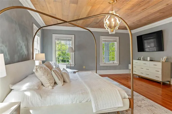 $2,710,000 | 705 Delaney Avenue, Orlando, FL 32801