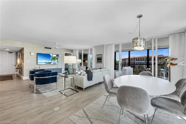 $1,190,000 | 6000 Pelican Bay Boulevard, Unit C202, Naples, FL 34108