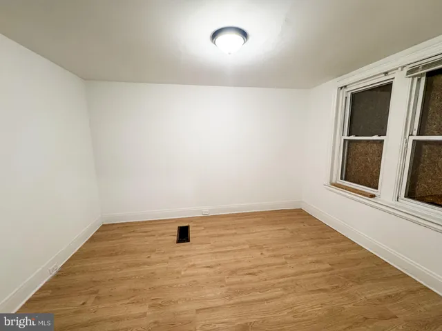 $129,900 | 302 East 23rd Street, Wilmington, DE 19802