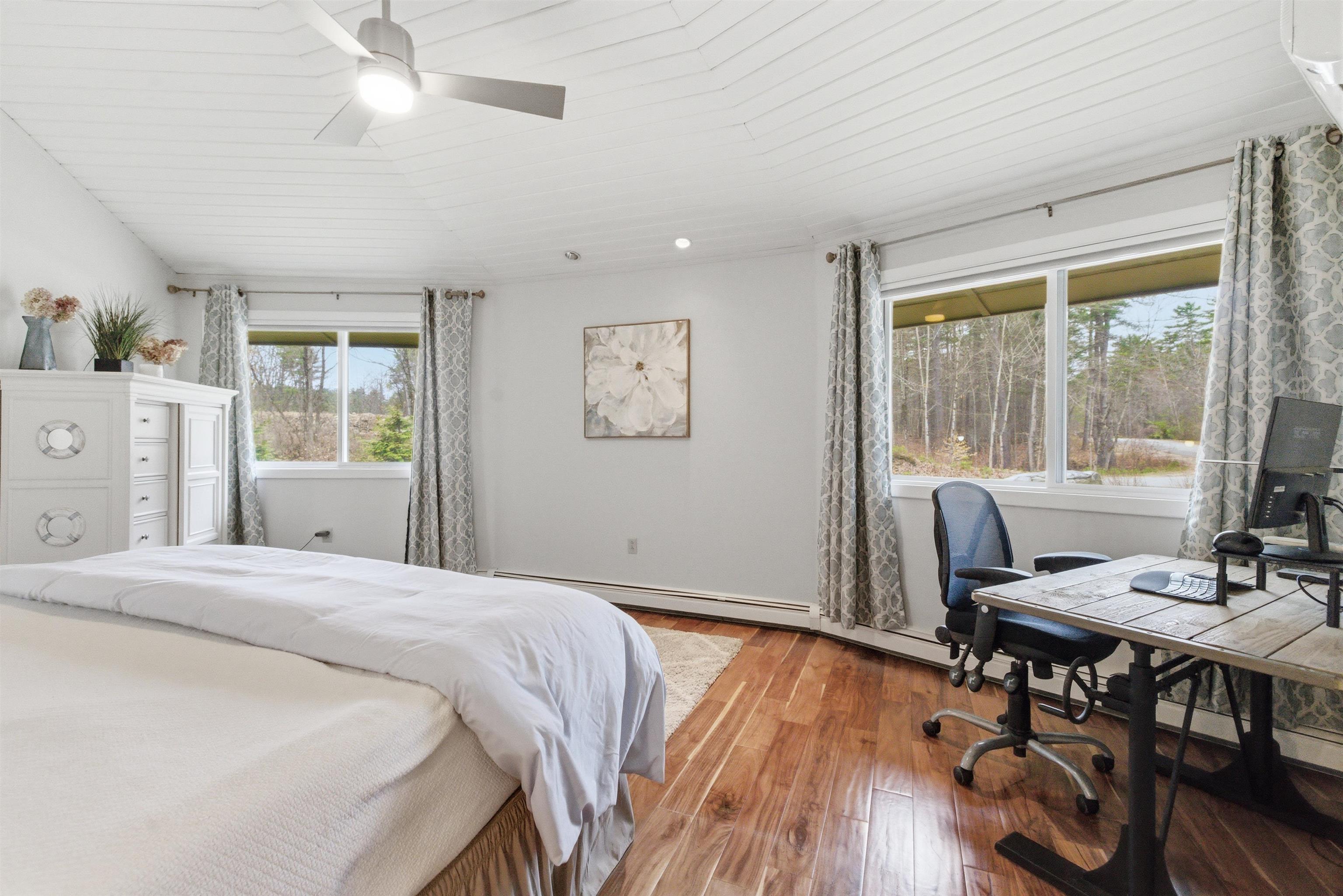 80 River Street Wolfeboro, NH 03894 - Photo 17 of 60