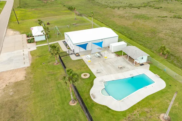 $385,000 | 139 Driftwood Road, Freeport, TX 77541