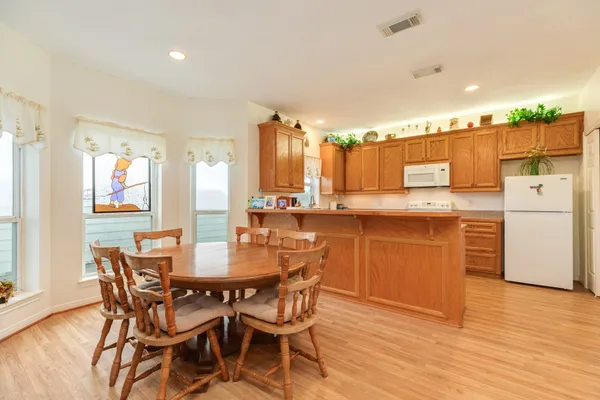 $385,000 | 139 Driftwood Road, Freeport, TX 77541