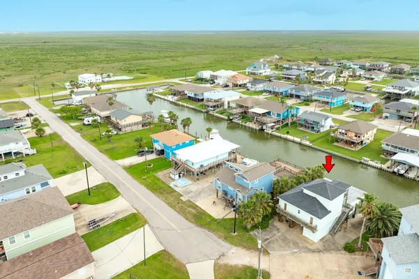 $385,000 | 139 Driftwood Road, Freeport, TX 77541