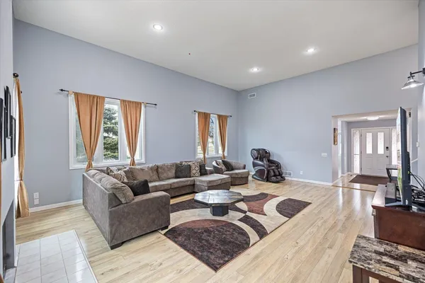$410,000 | 11790 Redwood Street Northwest, Coon Rapids, MN 55448