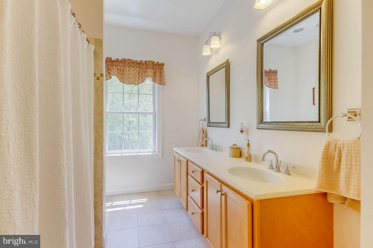 310 Carr Hill Road Gettysburg, PA 17325 - Photo 26 of 36 Gallery Image 26