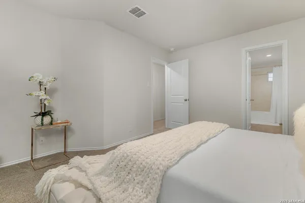 $1,850 | 13727 Cj Valley, San Antonio, TX 78254