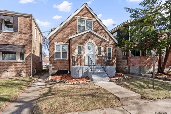 $299,900 | 10235 South Rhodes Avenue, Chicago, IL 60628
