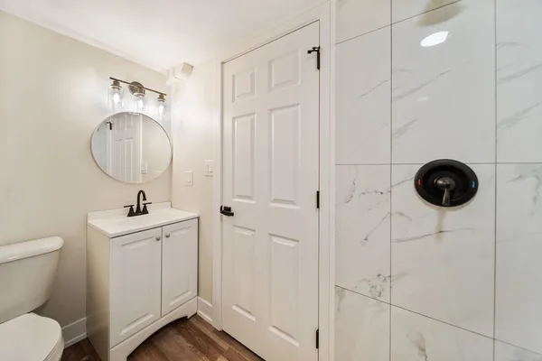 $299,900 | 10235 South Rhodes Avenue, Chicago, IL 60628