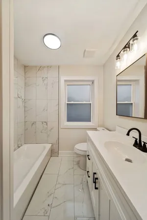 $299,900 | 10235 South Rhodes Avenue, Chicago, IL 60628