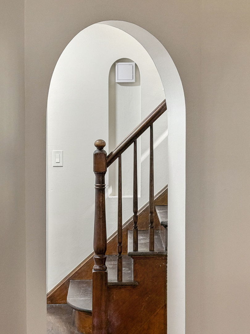 10235 South Rhodes Avenue Chicago, IL 60628 - Photo 30 of 45