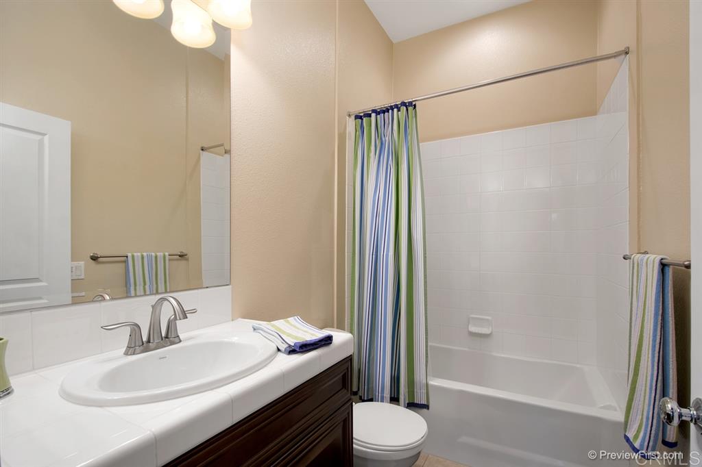 3236 Sitio Tortuga Carlsbad, CA 92009 - Photo 17 of 25