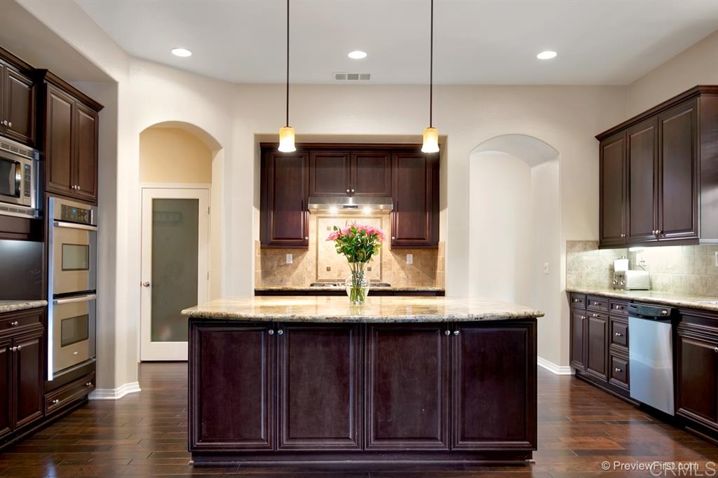 3236 Sitio Tortuga Carlsbad, CA 92009 - Photo 8 of 25