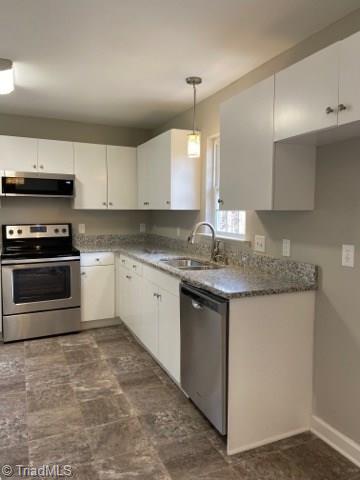 651 Danbury Bridge Road Madison, NC 27025 - Photo 3 of 10 Gallery Image 3