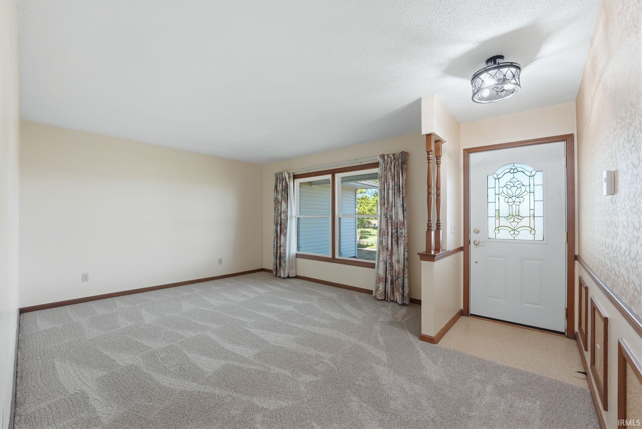 7950 East State Road Churubusco, IN 46723 - Photo 10 of 36 Gallery Image 10
