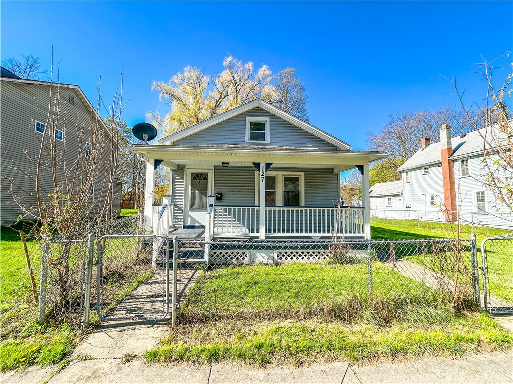 127 Weld Street Rochester, NY 14605 - Photo 1 of 14