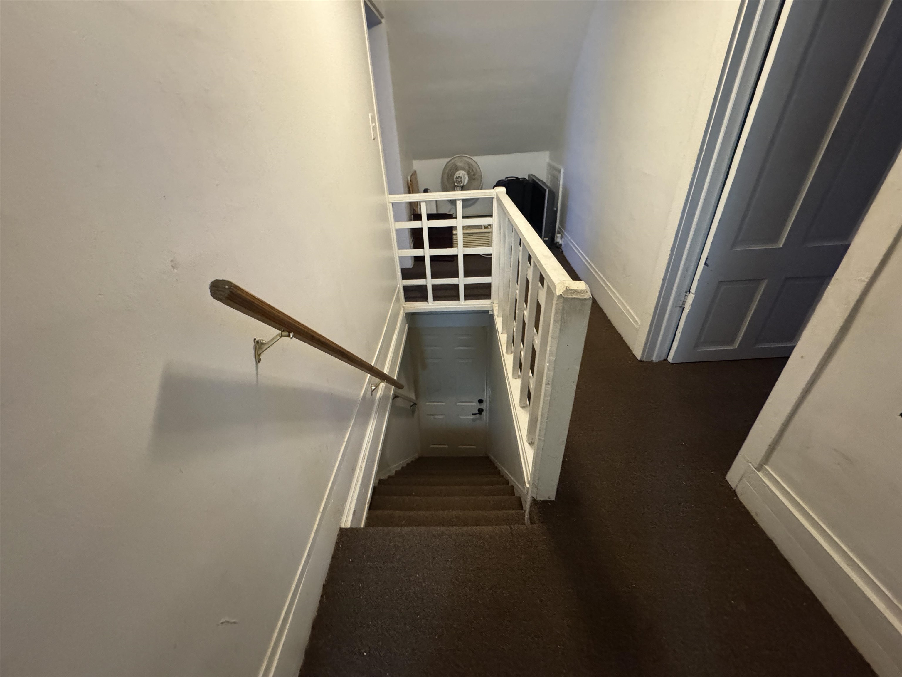 27 Upper Welden Street St. Albans, VT 05478 - Photo 6 of 7