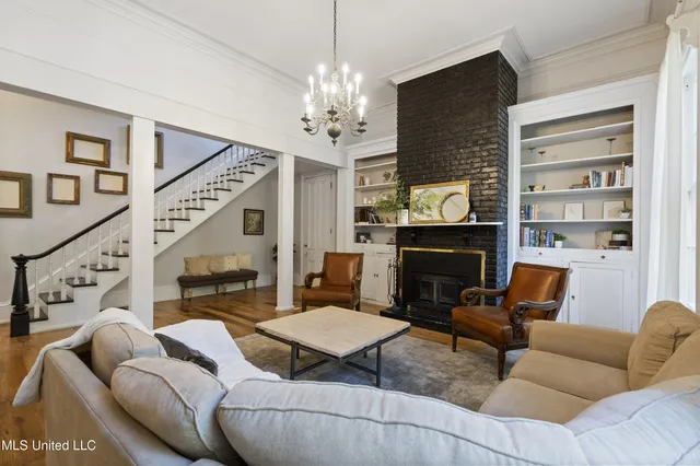 $375,000 | 251 South Craft Street, Holly Springs, MS 38635