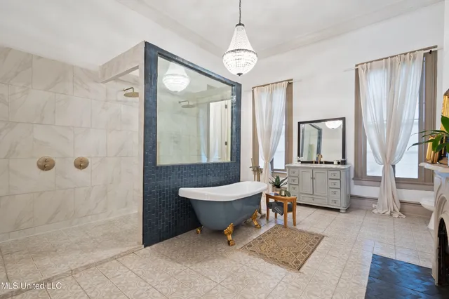 $375,000 | 251 South Craft Street, Holly Springs, MS 38635