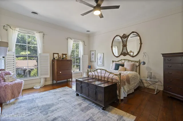 $375,000 | 251 South Craft Street, Holly Springs, MS 38635